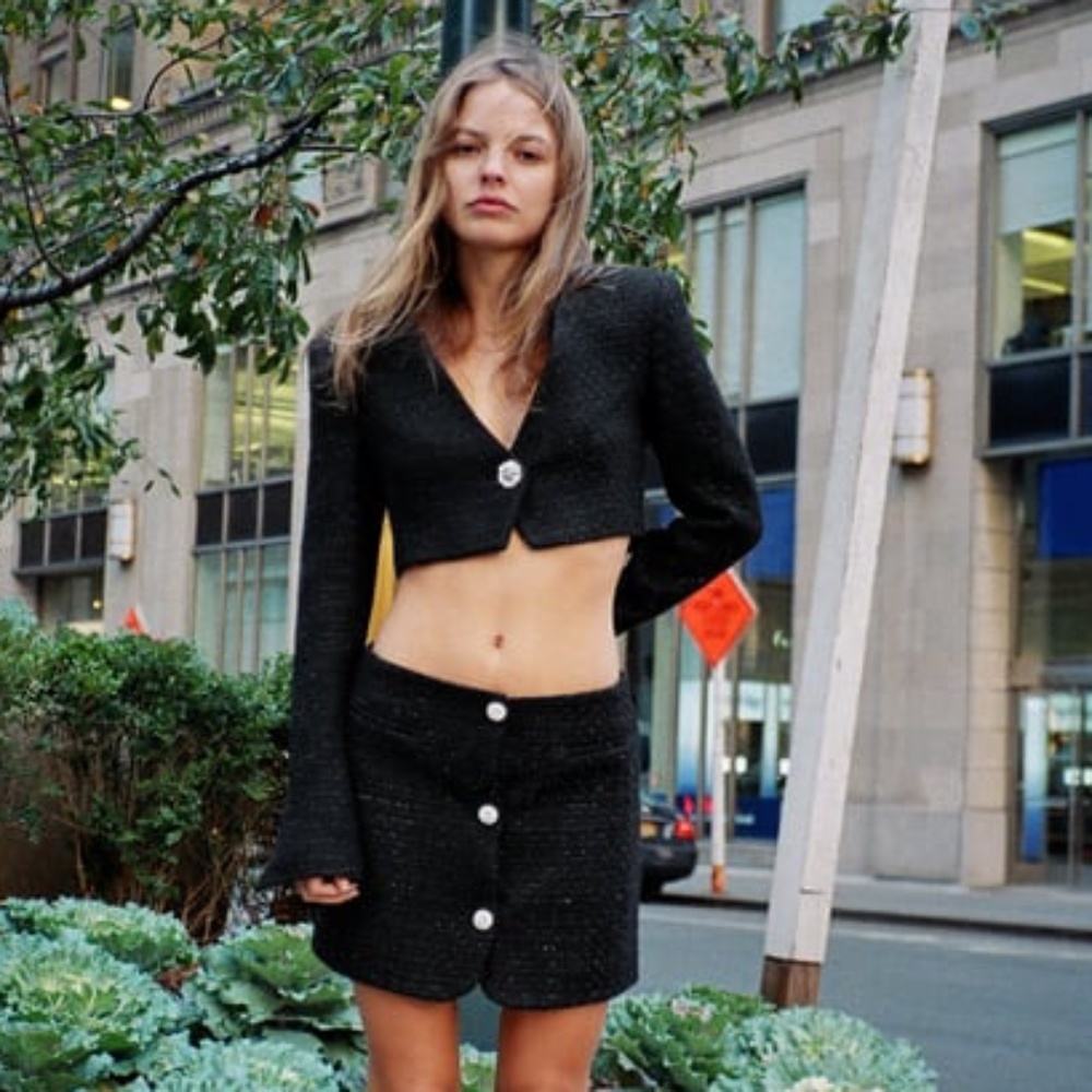 Zara textured weave mini skirt